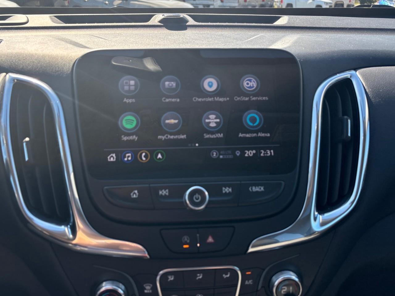 2022 Chevrolet Equinox LT Used 2022 5 Passenger AWD SUV with a Panoramic Sunroof, Adaptive Cruise Control, Power Liftgate, Heated Front Seats, Heated Steering Wheel and a 8 Diagonal Touchscreen Radio with Navigation, Apple Car Photo