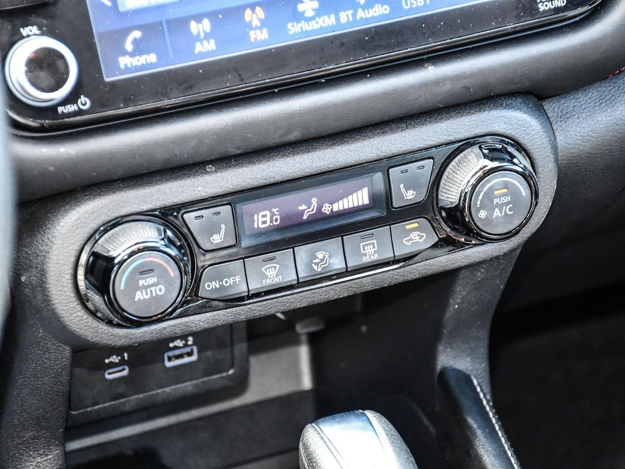 2022 Nissan Kicks SR Photo