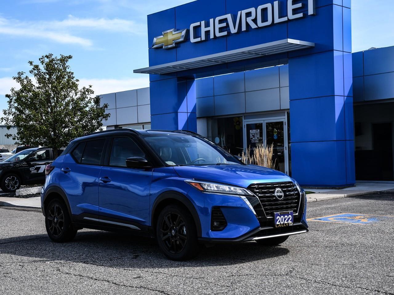 2022 Nissan Kicks SR Photo