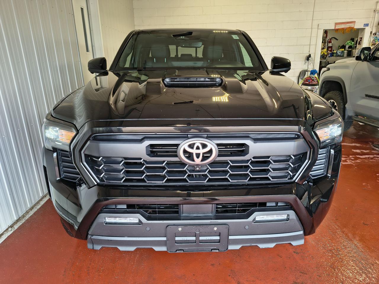 2024 Toyota Tacoma TRD Sport Photo0