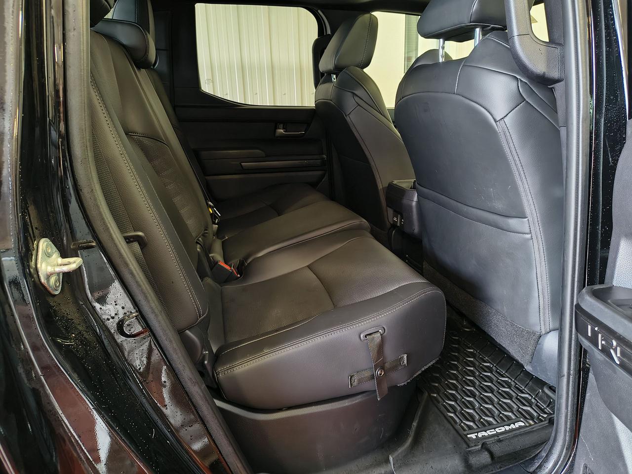 2024 Toyota Tacoma TRD Sport Photo0