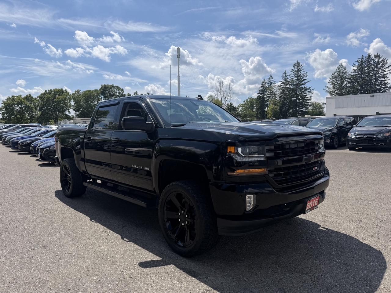 Used 2016 Chevrolet Silverado 1500 LT for sale in London, ON