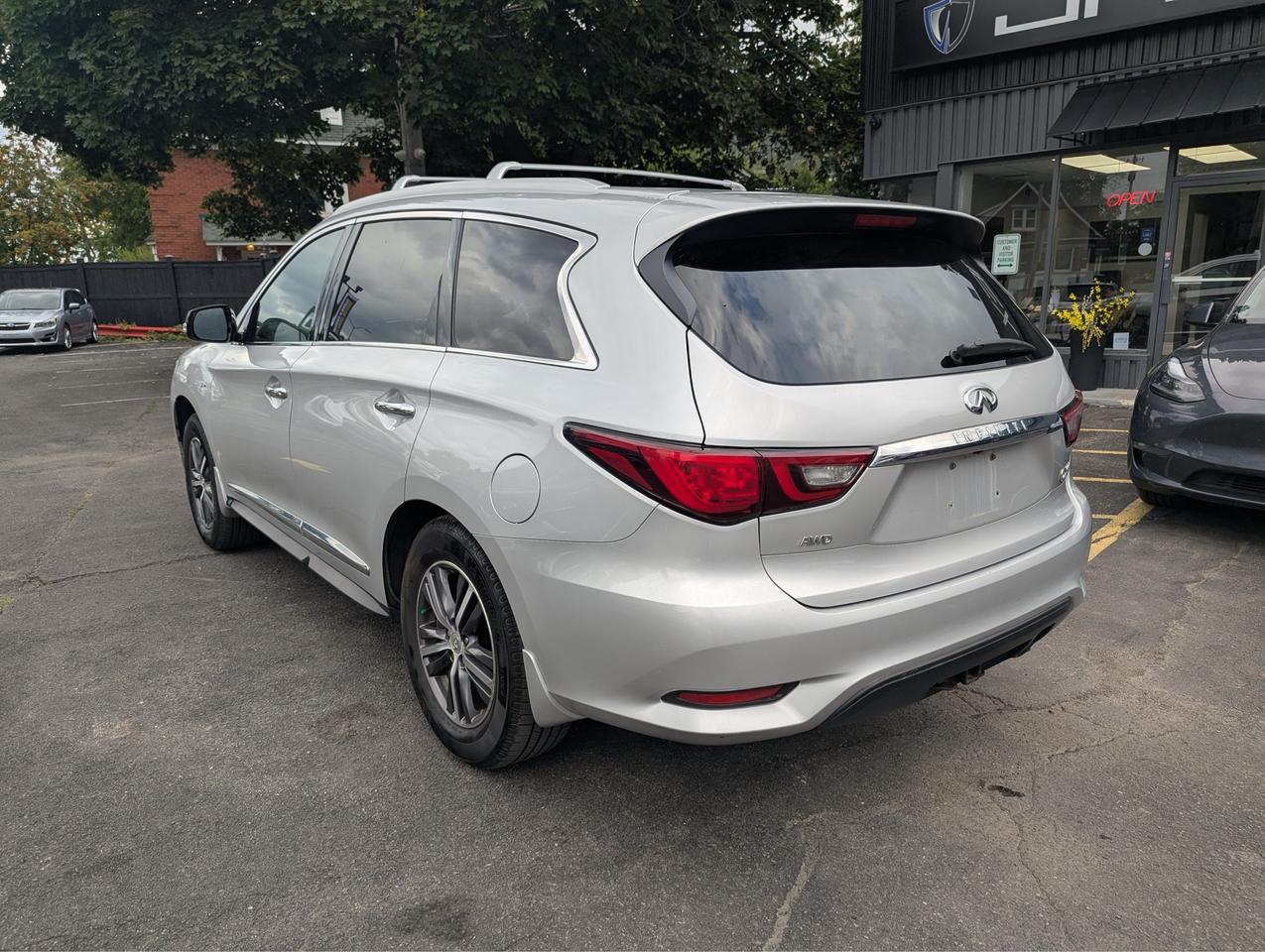 2019 Infiniti QX60 PURE Photo