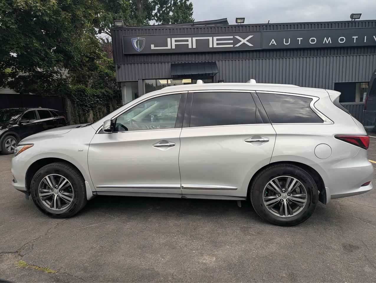 2019 Infiniti QX60 PURE Photo