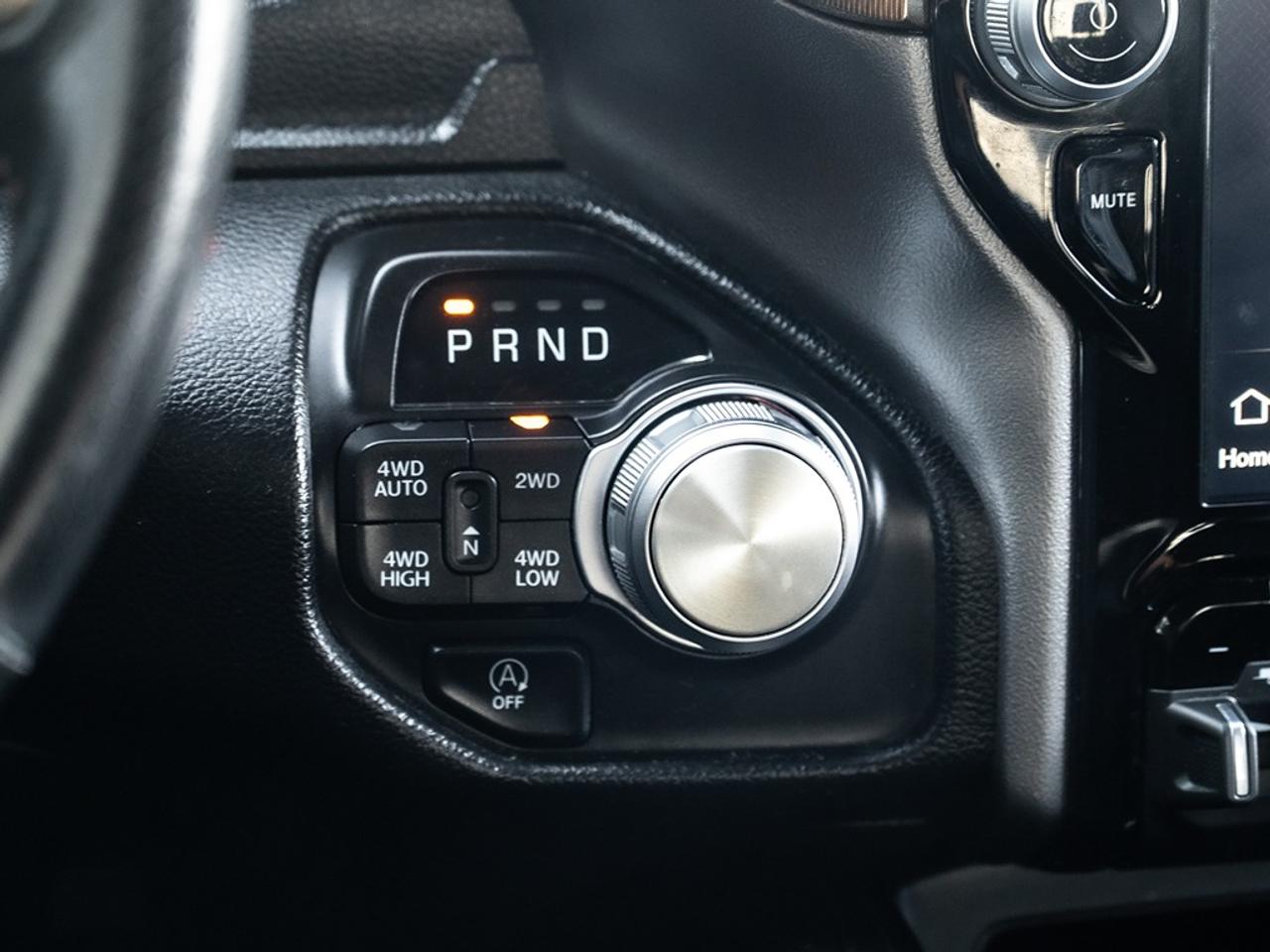 2023 RAM 1500 SPORT 4x4 CREW CAB Photo34