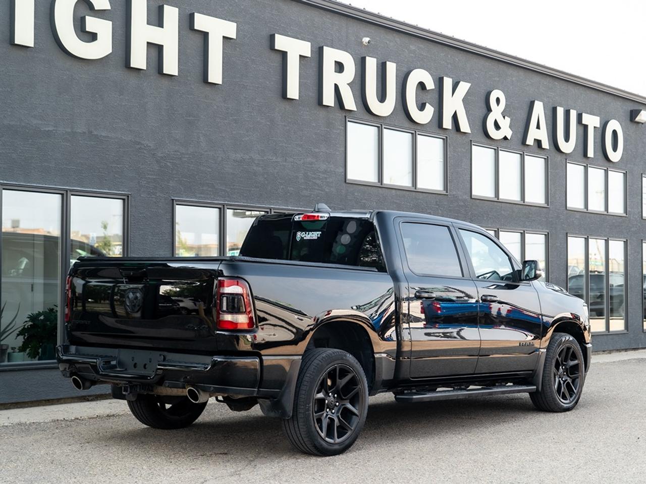 2023 RAM 1500 SPORT 4x4 CREW CAB Photo27