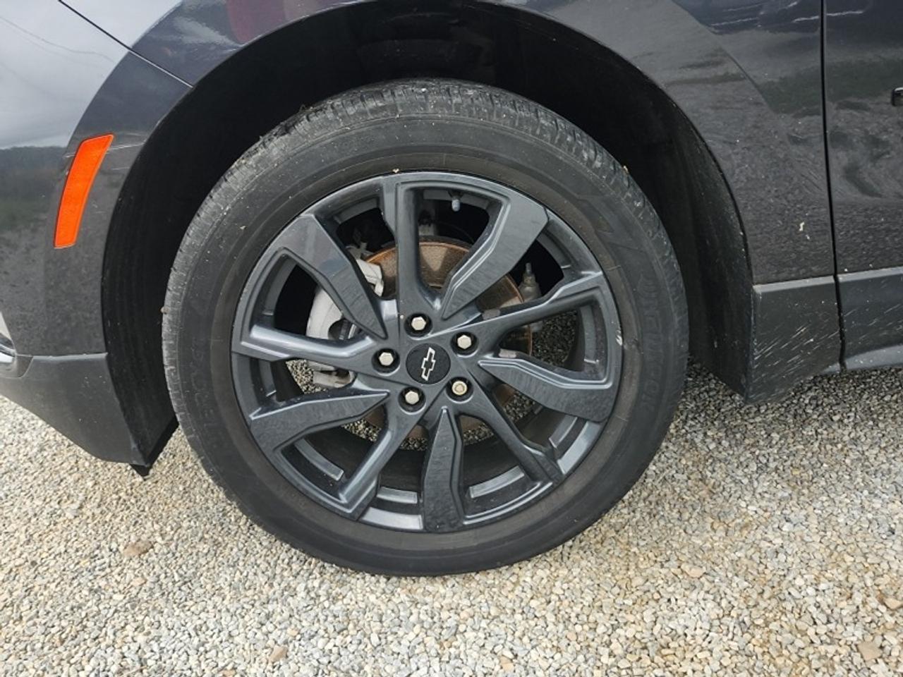 2022 Chevrolet Equinox RS, LOW KM'S, BOSE STEREO, 360 CAMERA & MORE!! - Photo #12