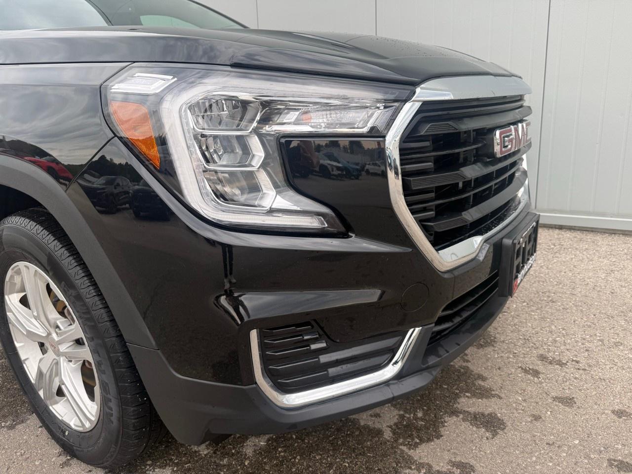 2024 GMC Terrain AWD SLE Photo