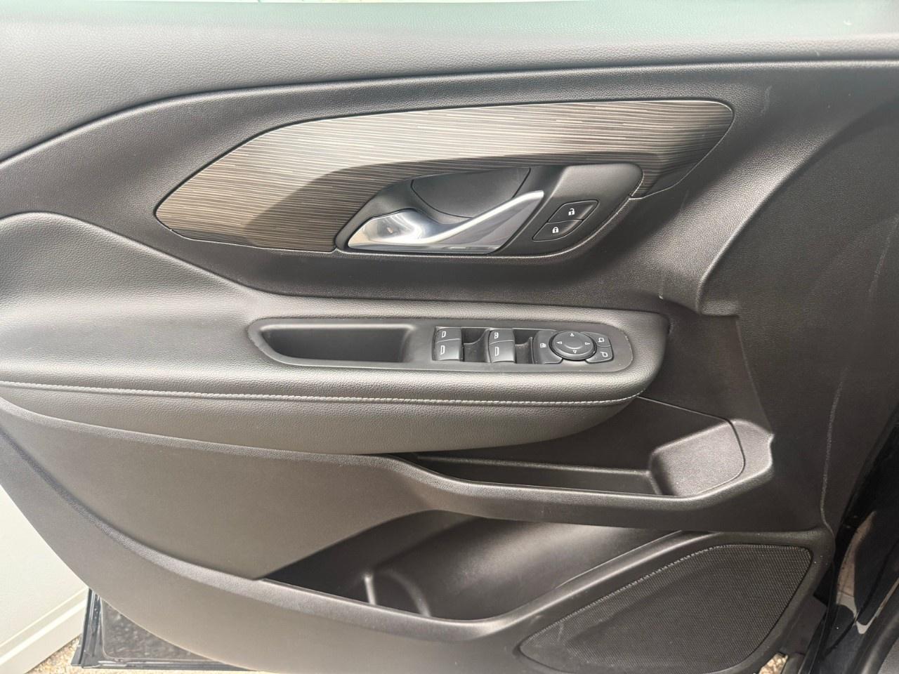 2024 GMC Terrain AWD SLE Photo