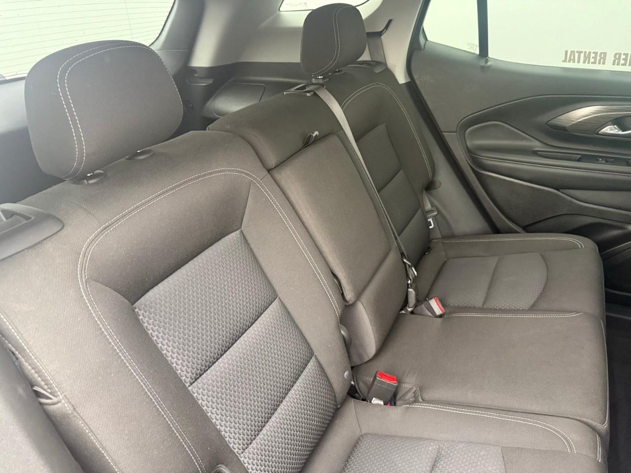 2024 GMC Terrain AWD SLE Photo