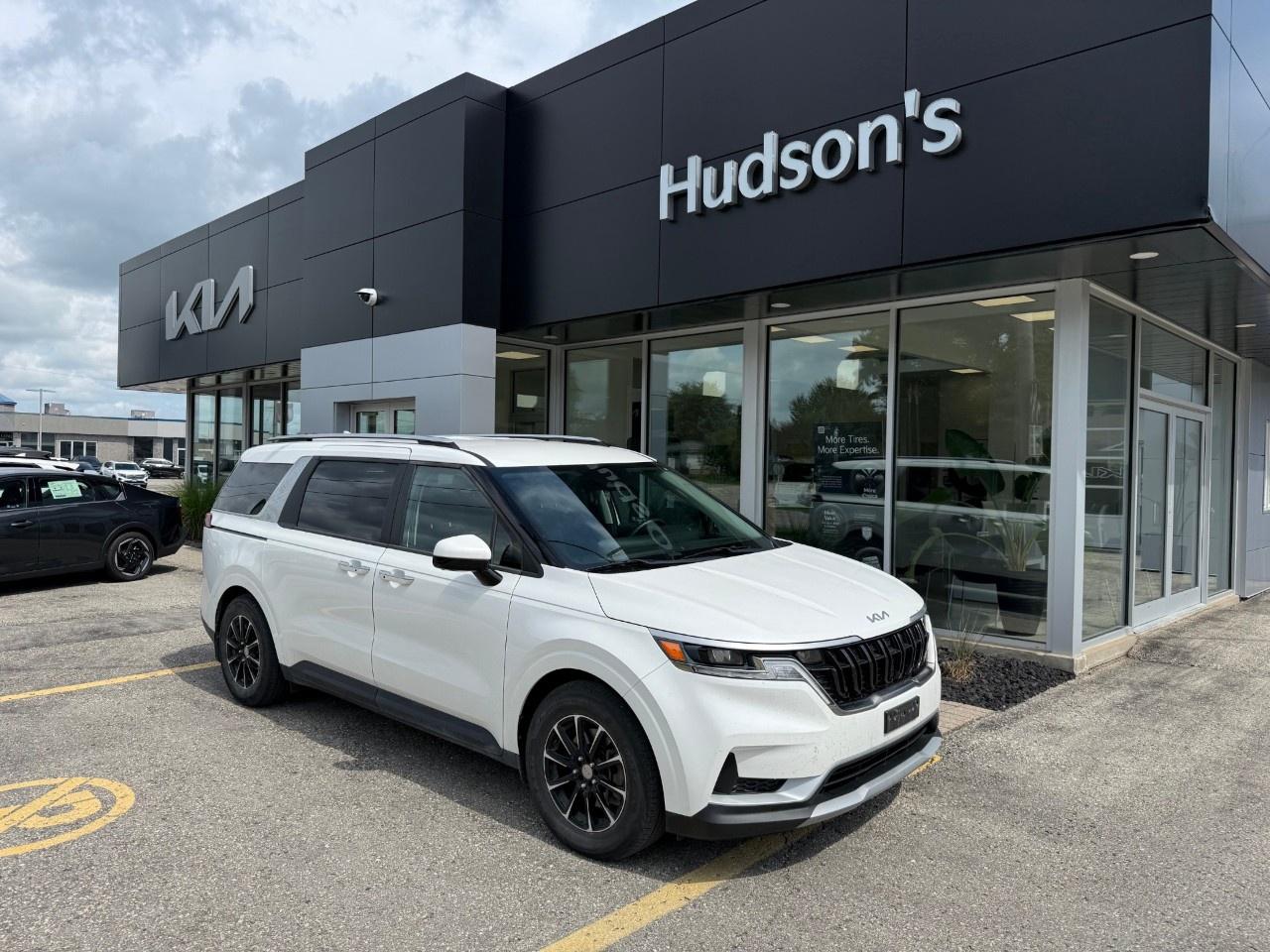 Used 2023 Kia Carnival LX  FWD for sale in Listowel, ON