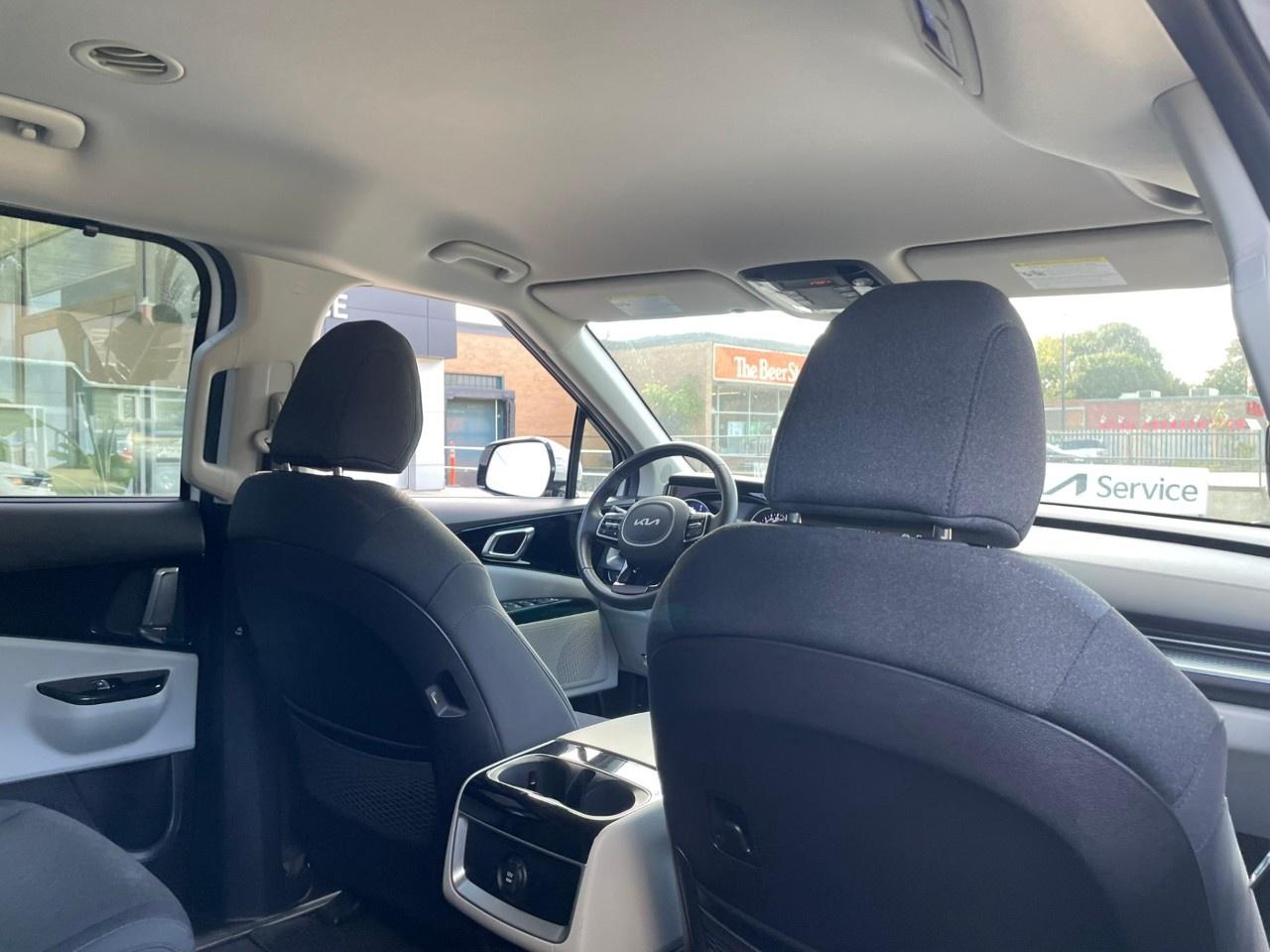 2023 Kia Carnival LX  FWD Photo