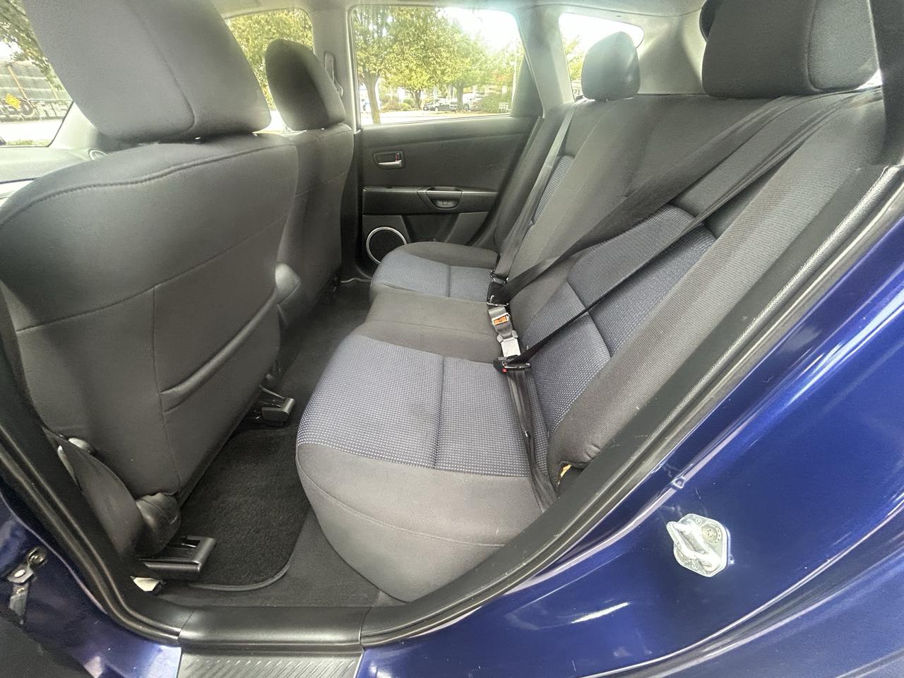 2005 Mazda MAZDA3 SPORT GT - Photo #9