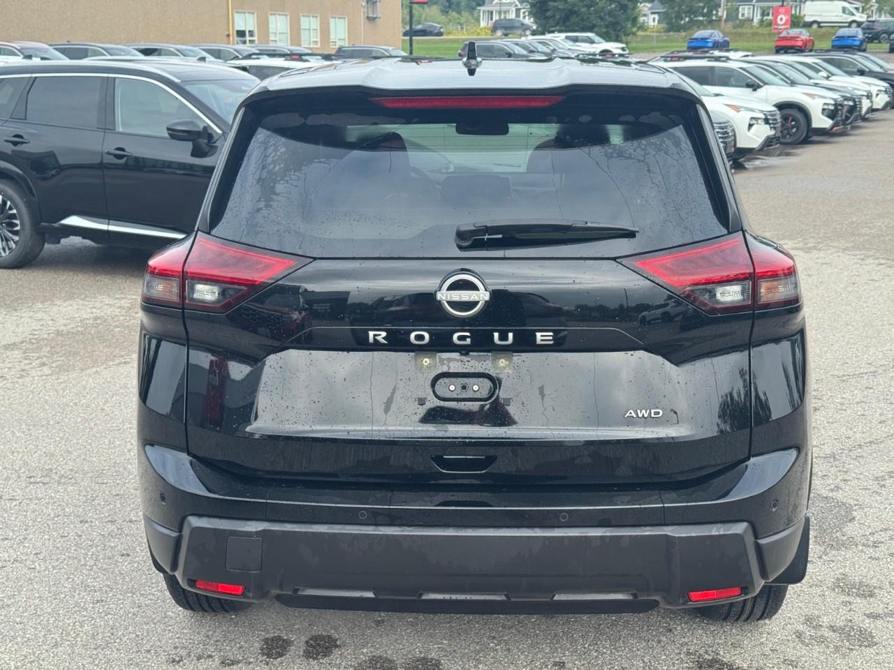 2024 Nissan Rogue AWD S Photo