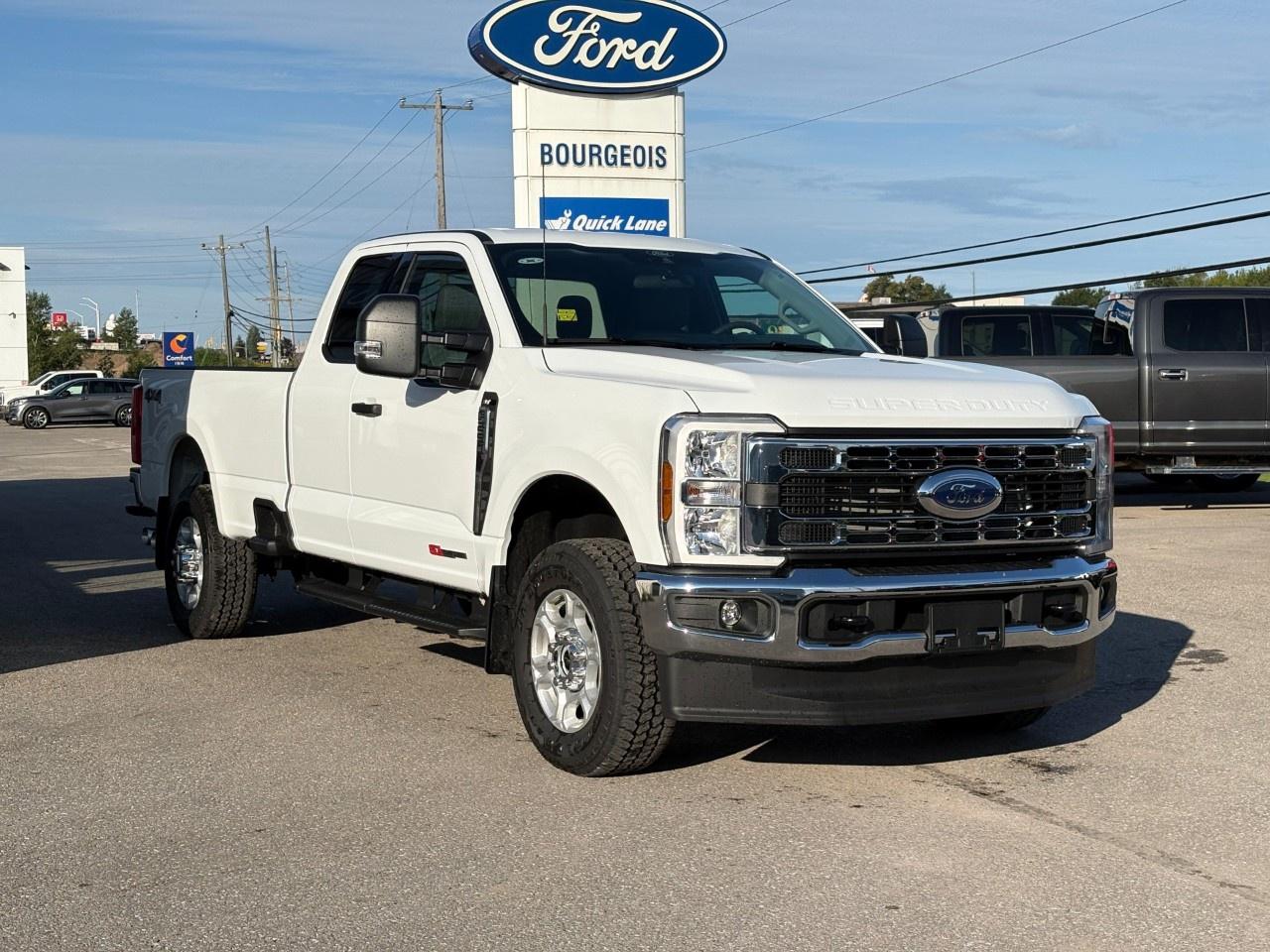 2026 Ford F-250 Super Duty SRW XLT 4WD SUPERCAB 6.75' BOX Photo4