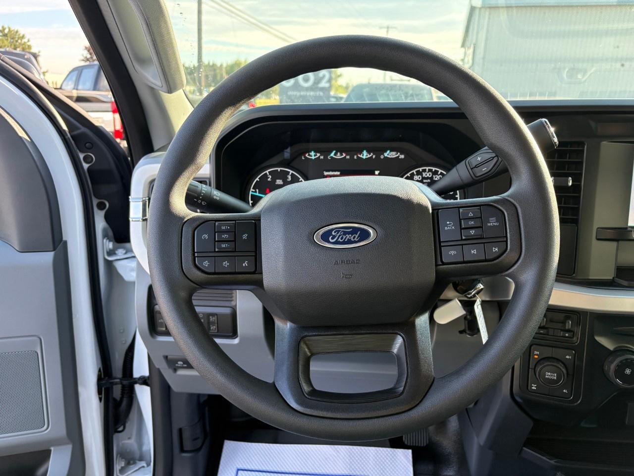 2026 Ford F-250 Super Duty SRW XLT 4WD SUPERCAB 6.75' BOX Photo