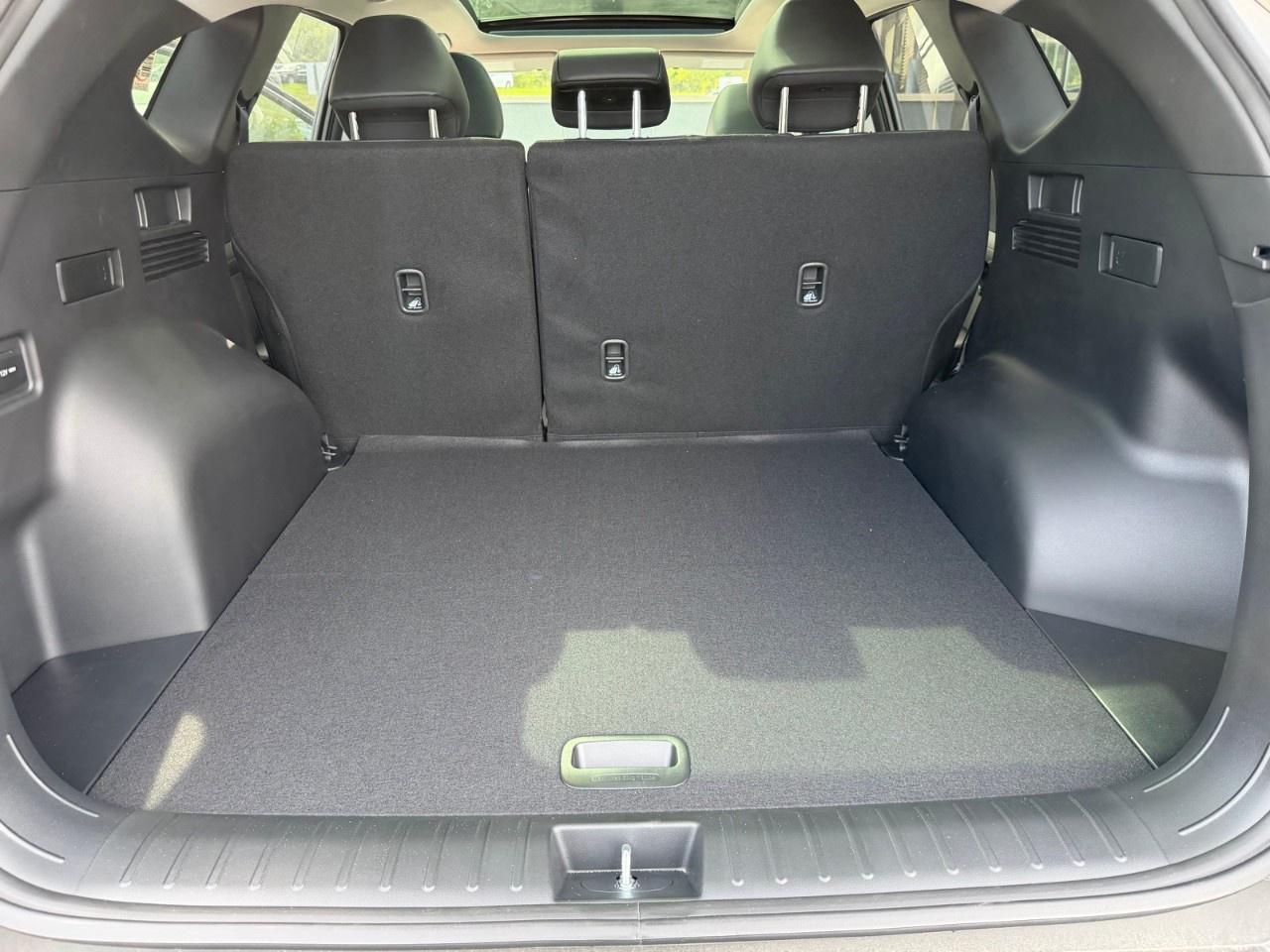 2026 Hyundai Tucson Preferred AWD w/Trend Pkg [TUCWDK2EPRTR] Photo