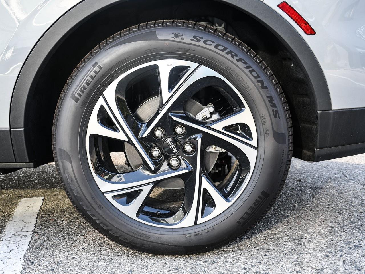 2026 Lincoln Nautilus Premiere AWD Photo