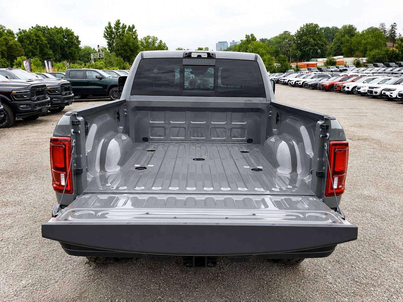 2027 RAM 2500 REBEL | 6.7L Diesel | Leather | Sunroof | Level 2 Photo3