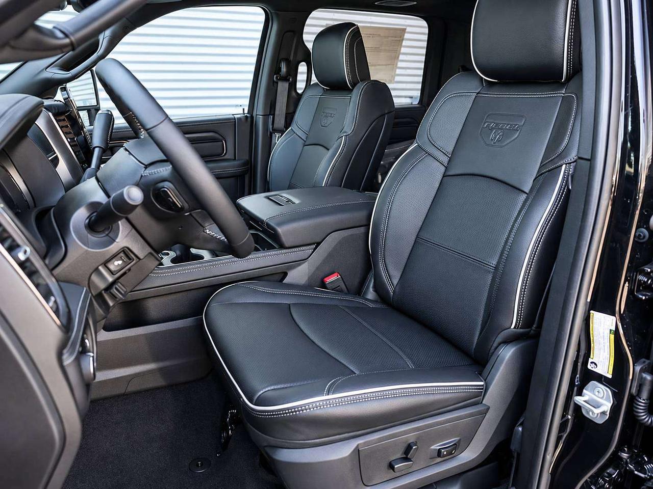 2027 RAM 2500 REBEL | 6.7L Diesel | Leather | Sunroof | Level 2 Photo