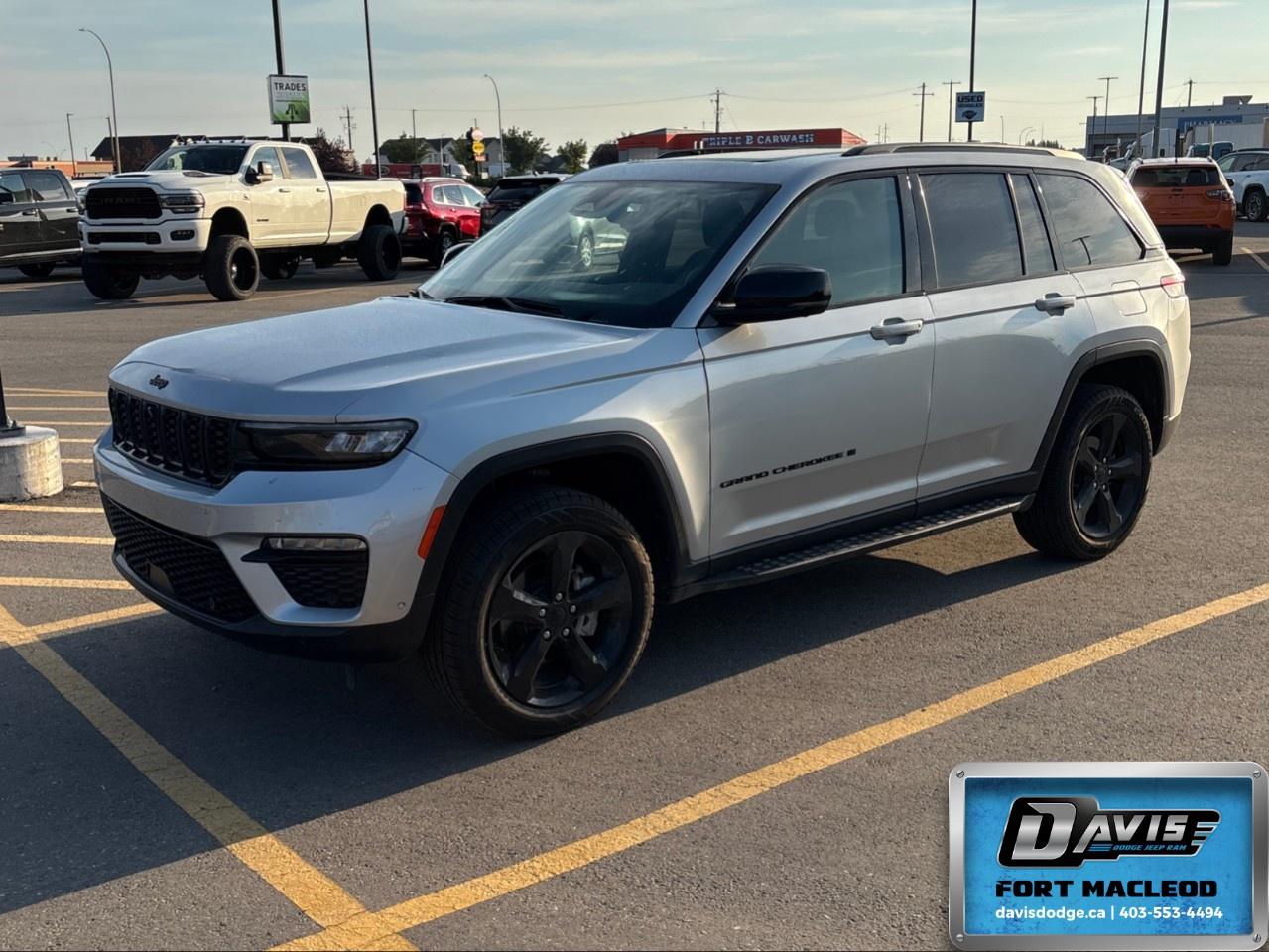 Used 2024 Jeep Grand Cherokee LIMITED 4X4 for sale in Fort Macleod, AB