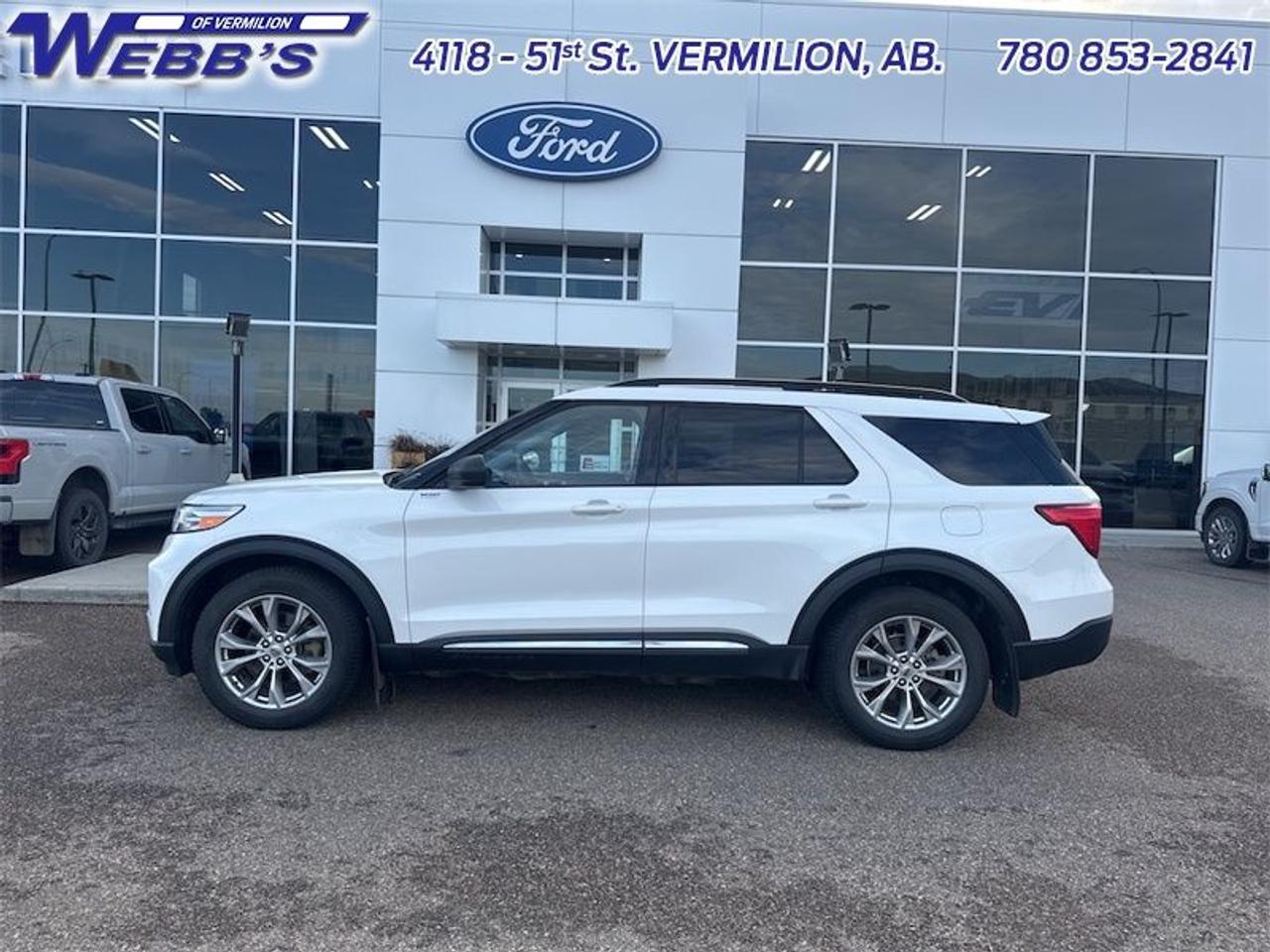 2024 Ford Explorer XLT Photo0