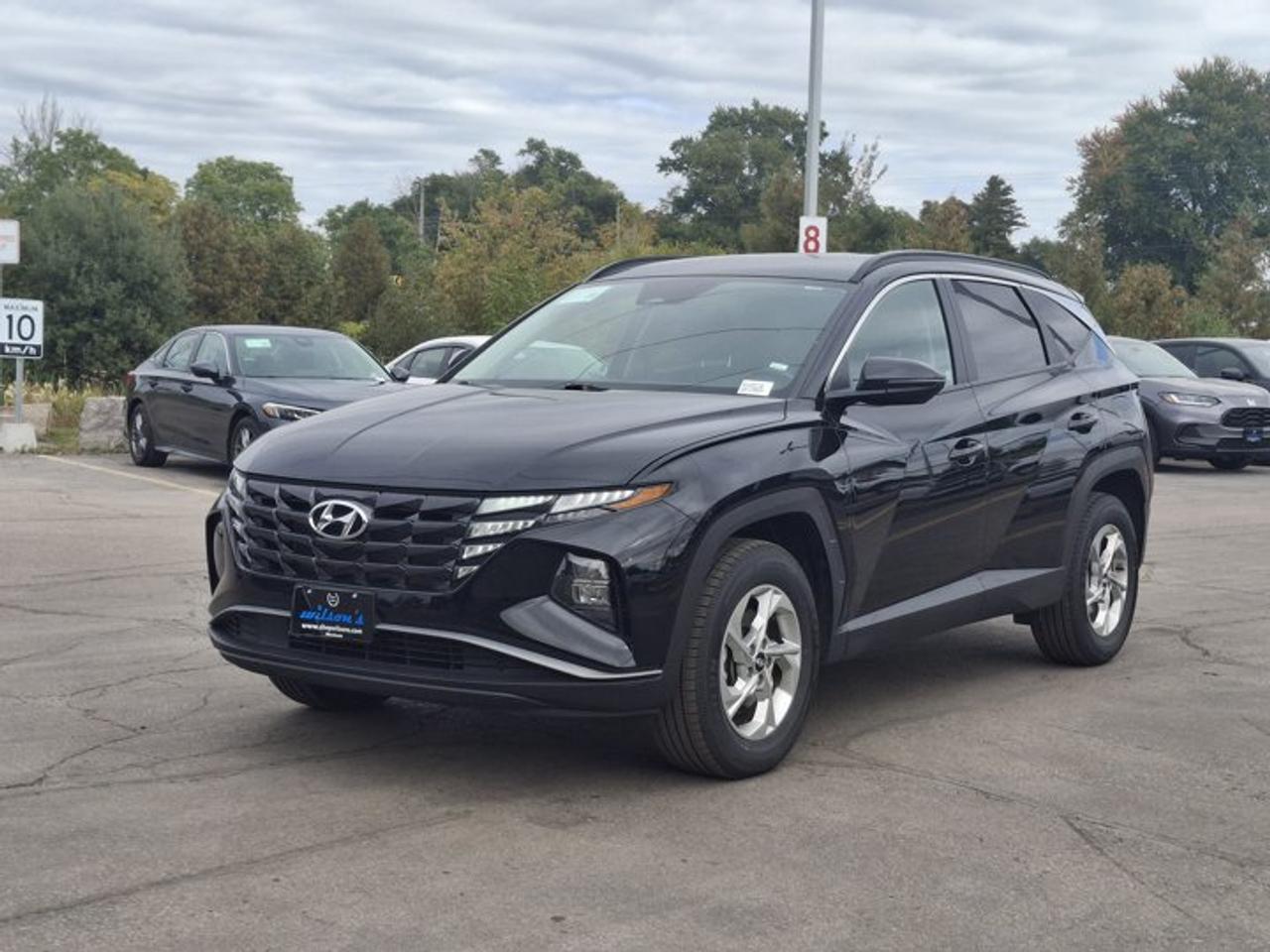 2024 Hyundai Tucson Preferred AWD | Heated Seats + Steering | Remote Start | Adaptive Cruise | CarPlay + Android & More! Photo0