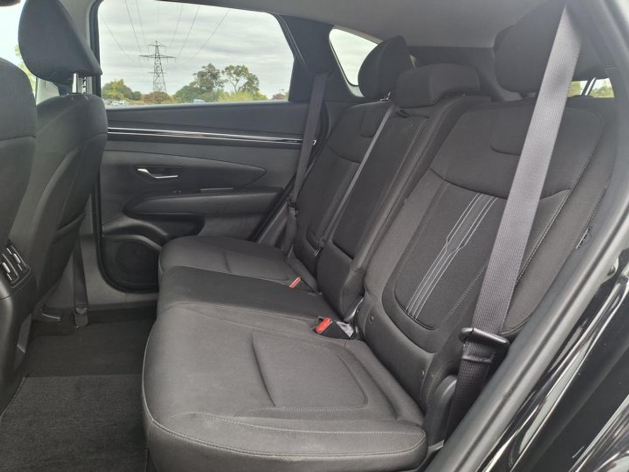 2024 Hyundai Tucson Preferred AWD | Heated Seats + Steering | Remote Start | Adaptive Cruise | CarPlay + Android & More! Photo