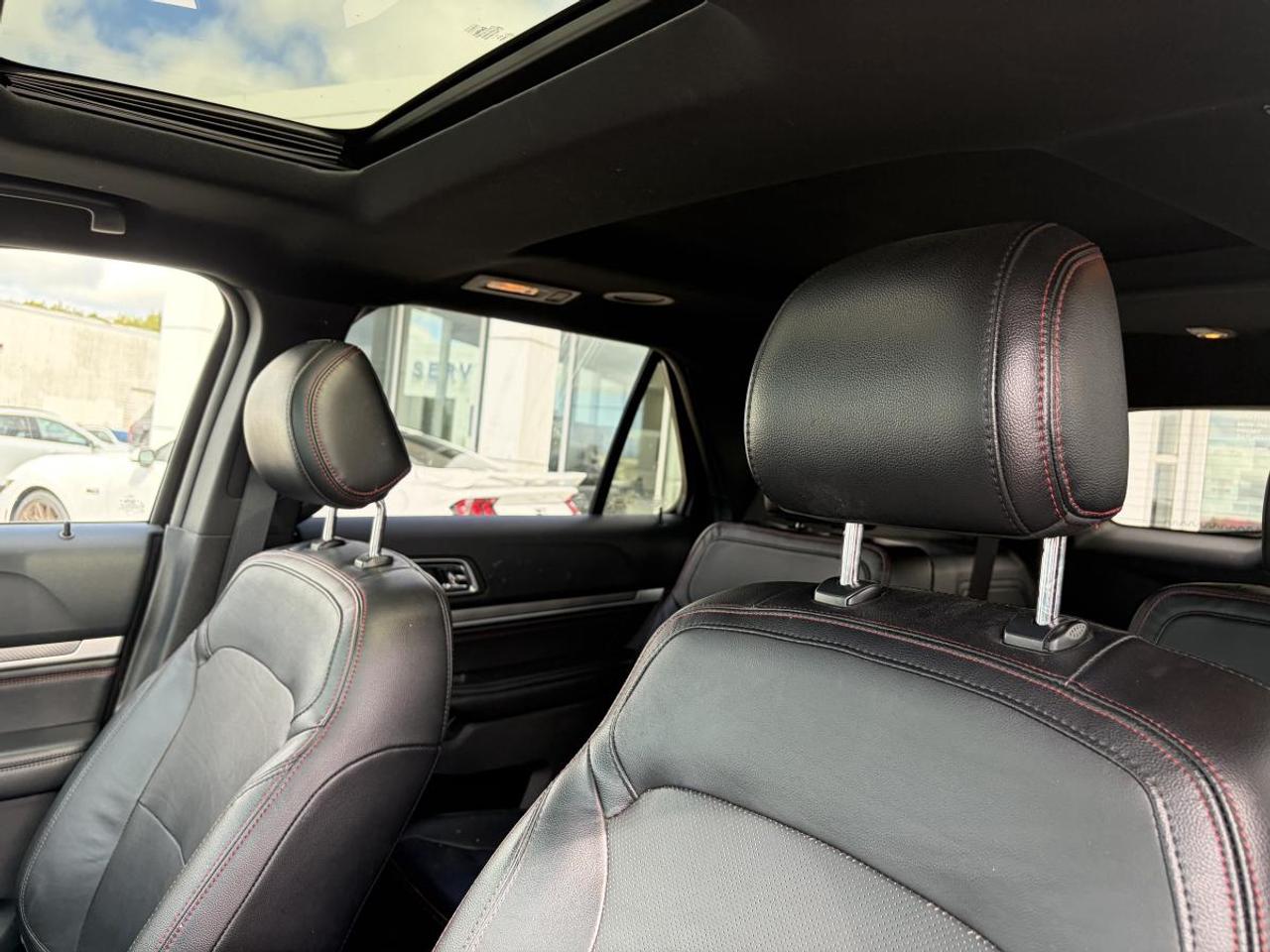 2016 Ford Explorer SPORT Photo