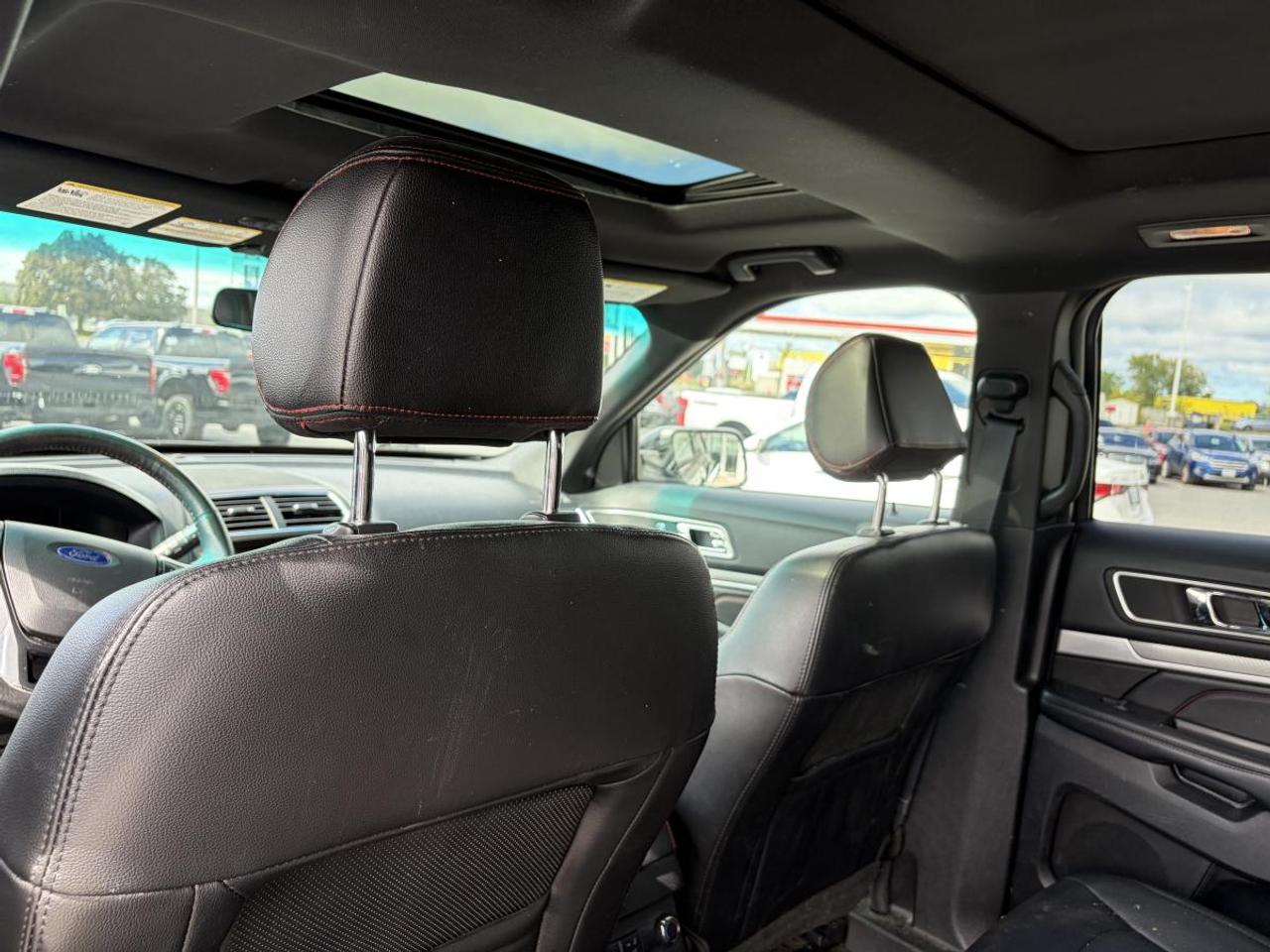 2016 Ford Explorer SPORT Photo