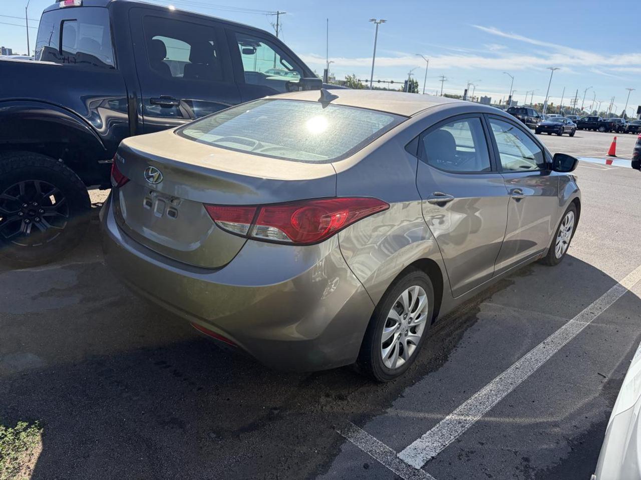 2013 Hyundai Elantra GL Photo