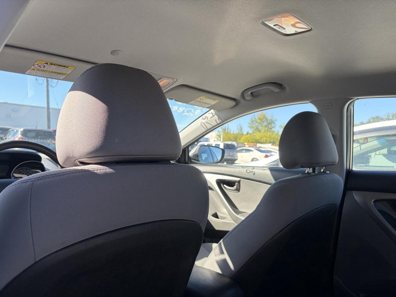 2013 Hyundai Elantra GL Photo