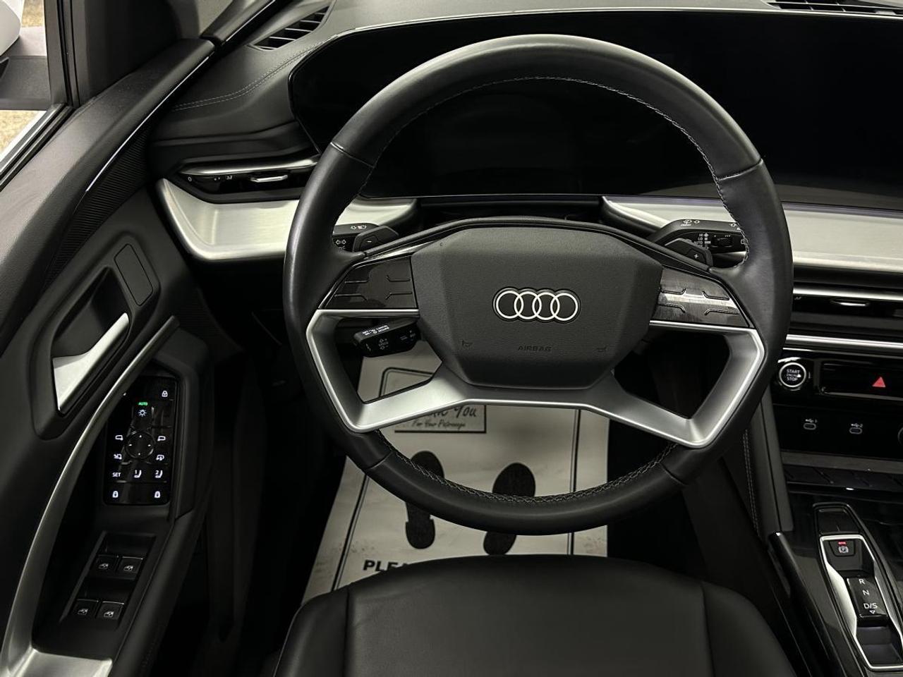 2025 Audi New Q5 2.0T PREMIUM/AWD/BLACK LEATHER/PANOROOF/NAVI/38KM! Photo