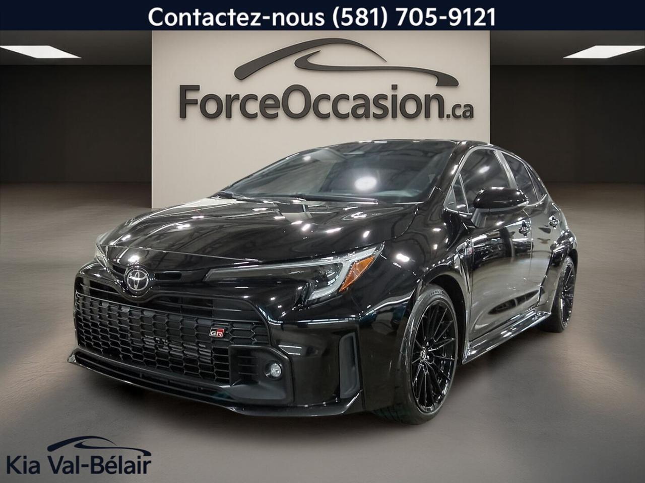Jamais accidenté // Un seul propriétaire // Inspecté en 135 points

Le Toyota GR Corolla 2023 offert chez Kia Val-Bélair à Québec propose une formule rare: moteur 1,6 litre turbo, boîte manuelle à 6 vitesses et rouage intégral. Avec 50 113 km, sa carrosserie noire, son habitacle noir et ses 4 portes en font un véhicule sportif, pratique et distinctif.

CARACTÉRISTIQUES DU GR COROLLA CORE * AWD * 300HP * CARPLAY * CAMÉRA * SIÈGES CHAUFF *

»» Moteur turbo 1,6 litre de 300 chevaux  
»» Rouage intégral GR-FOUR à répartition variable  
»» Différentiel à glissement limité inclus  
»» Boîte manuelle 6 vitesses de série  

CARACTÉRISTIQUES DE SÉCURITÉ AVANCÉES

»» Avertissement de sortie de voie inclus  
»» Surveillance des angles morts intégrée  
»» Caméra de recul pour les manoeuvres  
»» Coussins gonflables latéraux et latéraux de tête  

PERFORMANCE ET EFFICACITÉ

»» Moteur 3 cylindres turbo de 1,6 litre  
»» Puissance de 300 chevaux  
»» Transmission manuelle à 6 rapports  
»» Contrôle de stabilité et système ABS  

CONFORT

»» Sièges avant chauffants inclus  
»» Climatisation avant avec contrôle automatique  
»» Démarrage par bouton-poussoir pratique  
»» Volant réglable avec commandes audio  

TECHNOLOGIE ET CONNECTIVITÉ

»» Intégration Bluetooth pour téléphone compatible  
»» Radio satellite incluse  
»» Commandes audio directement au volant  
»» Phares automatiques et phares à DEL  

ESPACE DE CHARGEMENT

»» Configuration à 4 portes pratique  
»» Accès au coffre arrière inclus  
»» Couvre-bagage fourni  
»» Banquette arrière utile au quotidien  

APPRÉCIÉ DES AUTRES PROPRIÉTAIRES

»» Moteur vif et réponse rapide  
»» Boîte manuelle engageante au quotidien  
»» Tenue de route solide en virage  
»» Format pratique pour usage régulier  

GARANTIE

»» Garantie légale seulement  
»» Garantie dusage  
»» Garantie de durée raisonnable  
»» Garantie contre les vices cachés  

Ce Toyota GR Corolla 2023 se distingue par son approche axée sur la conduite, sans oublier les équipements recherchés au quotidien. On y retrouve notamment les rétroviseurs chauffants et électriques, les vitres électriques, le régulateur de vitesse, les serrures de sécurité enfant, le dégivreur de vitre arrière et un aileron arrière.

Son équipement ajoute aussi des pneus haute performance, des phares antibrouillard, un volant en cuir, un éclairage ambiant, des rétroviseurs avec clignotants intégrés et la surveillance de la pression des pneus. Le tout forme un ensemble cohérent pour lamateur de conduite qui veut aussi une utilisation simple au jour le jour.

Avec son rouage intégral, sa puissance de 300 chevaux et sa transmission manuelle, ce Toyota GR Corolla 2023 demeure un choix peu commun sur le marché des véhicules usagés. Il combine caractère sportif, format 4 portes et équipement bien ciblé, dans une présentation noire sobre et affirmée.

Le NIV de ce Toyota GR Corolla CORE * AWD * 300HP * CARPLAY * CAMÉRA * SIÈGES CHAUFF * 2023 est le JTNABAAE6PA003354 .

Garantie prolongée disponible, livraison en 48h