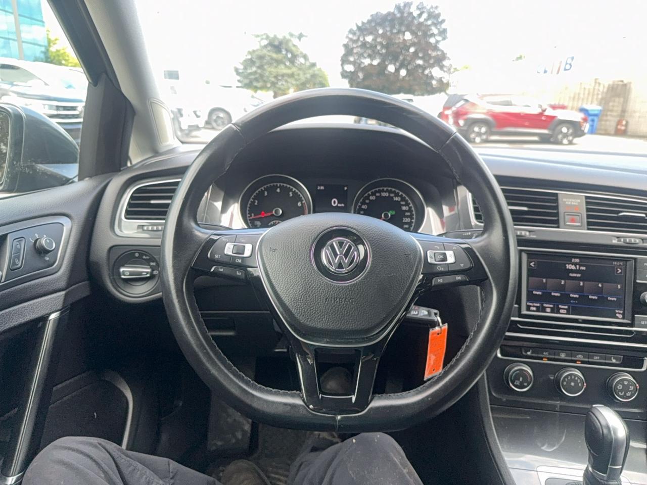 2018 Volkswagen Golf TRENDLINE