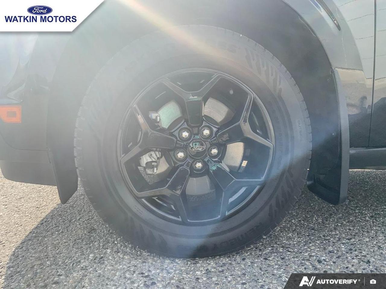 2024 Ford Maverick X XLT AWD Photo8