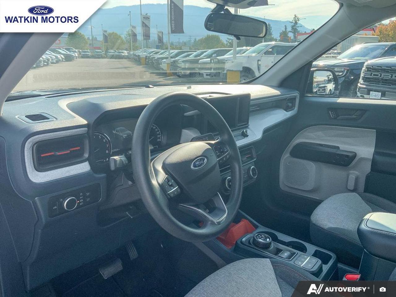 2024 Ford Maverick X XLT AWD Photo15