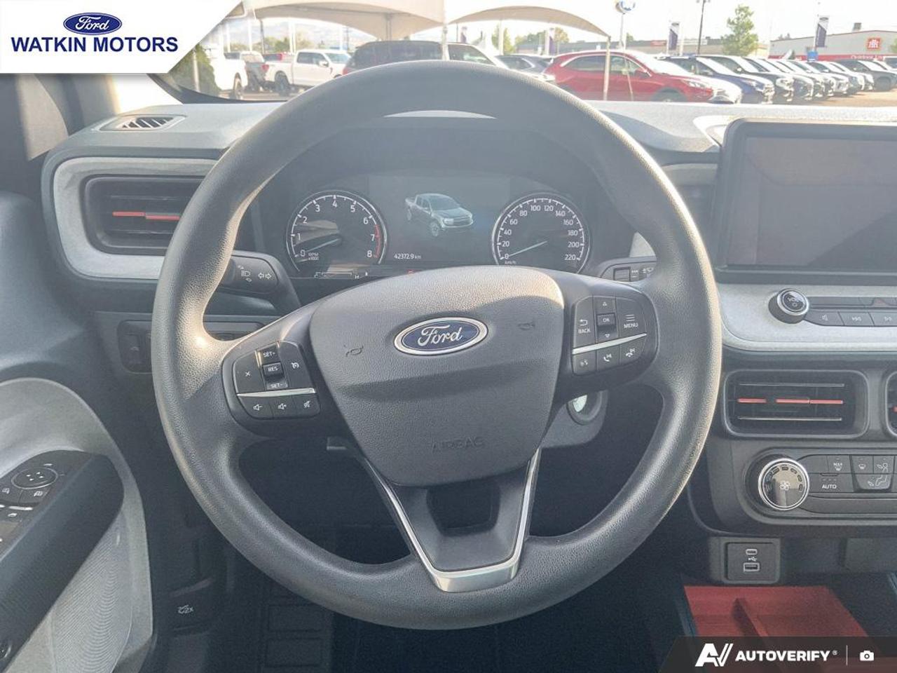 2024 Ford Maverick X XLT AWD Photo16
