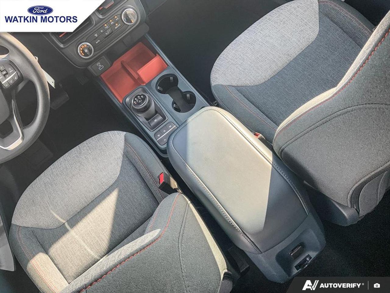 2024 Ford Maverick X XLT AWD Photo20