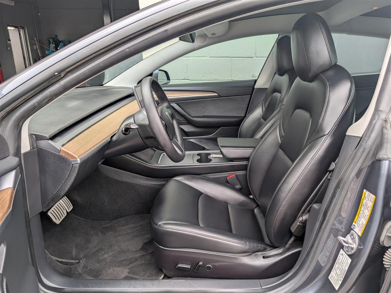 2021 Tesla Model 3 PERFORMANCE AWD - DUAL MOTOR Photo