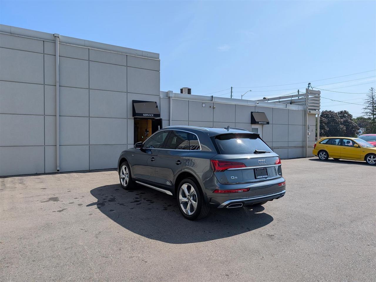 2021 Audi Q5 QTRO - S-LINE - PANO ROOF - NAVI - TECH FEATS Photo