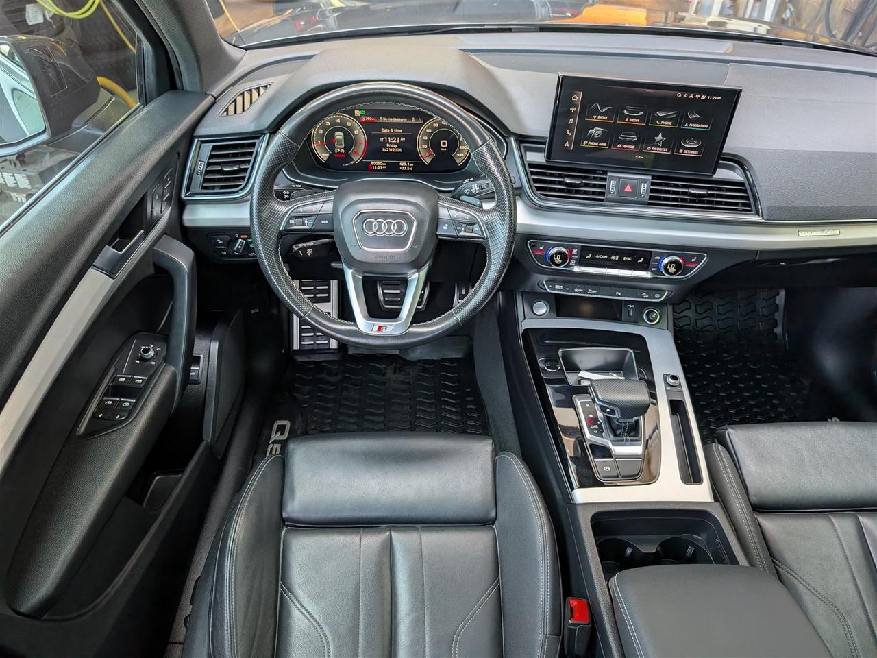 2021 Audi Q5 QTRO - S-LINE - PANO ROOF - NAVI - TECH FEATS Photo