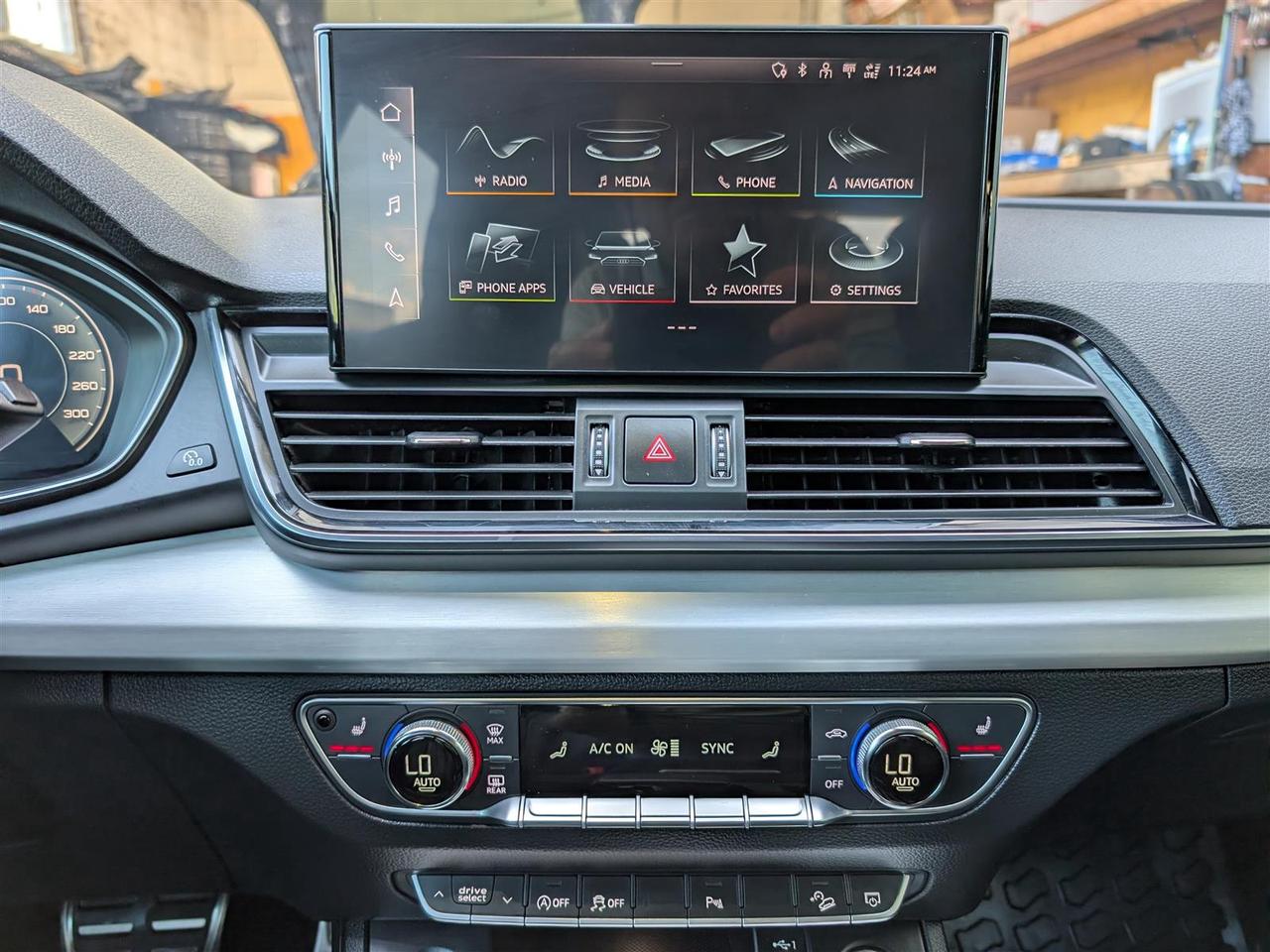 2021 Audi Q5 QTRO - S-LINE - PANO ROOF - NAVI - TECH FEATS Photo