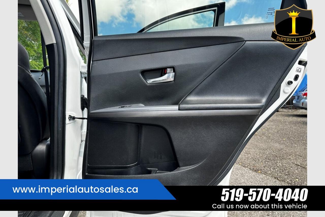 2016 Toyota Venza XLE Photo