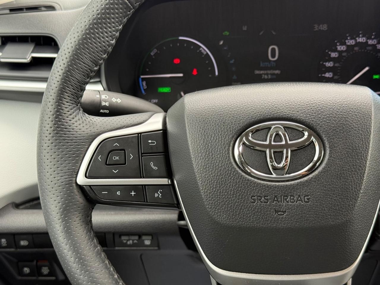 2025 Toyota Sienna XLE Photo