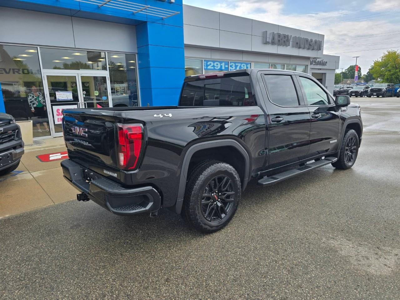 2026 GMC Sierra 1500 Crew Cab Short Box 4-Wheel Drive Elevation Photo