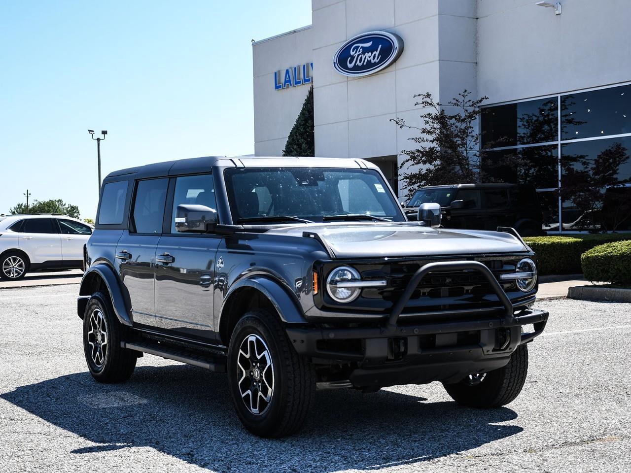 2024 Ford Bronco Outer Banks NAV | HTD SEATS | HTD STEERING | ADAPTIVE CRUISE Photo