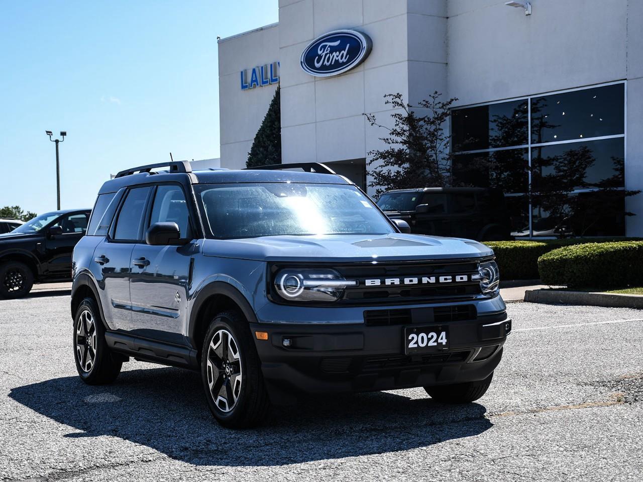 2024 Ford Bronco Sport Outer Banks NAV | HTD SEATS | REMOTE START | TRAILER TOW PKG Photo