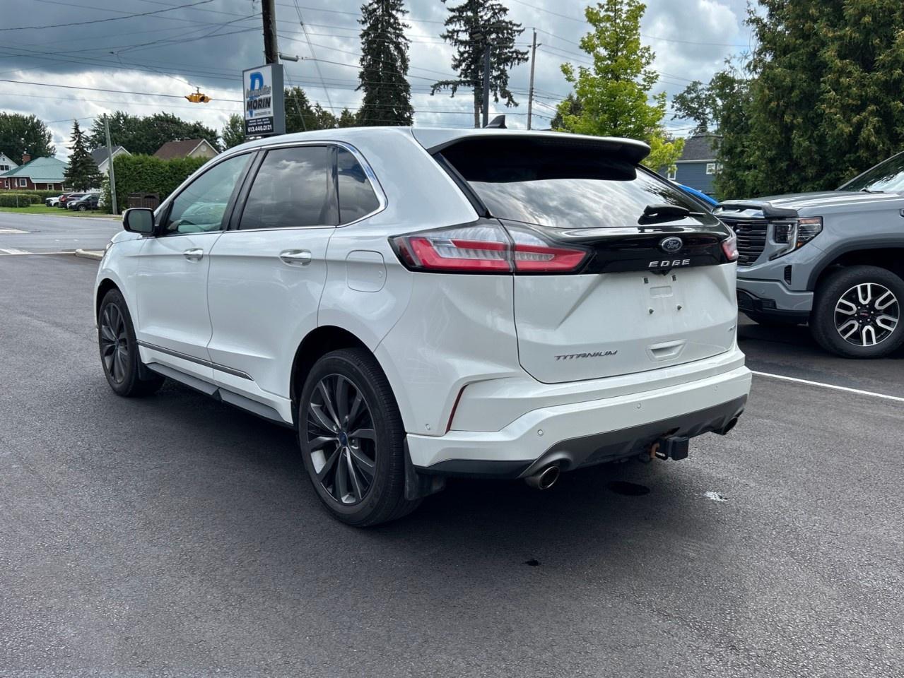 2023 Ford Edge Titanium AWD Photo