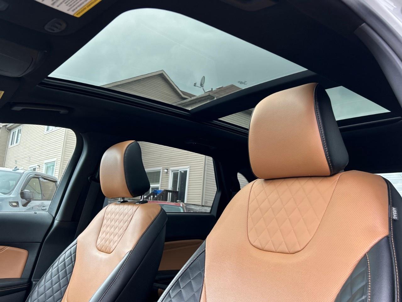 2023 Ford Edge Titanium AWD Photo